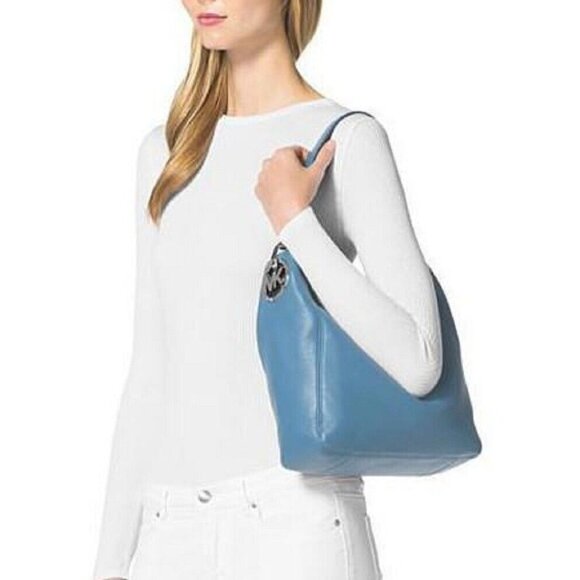 NWT Michael Kors Fulton MD Slouchy Shoulder Sky Blue Handbag 30H5SFTL2L - Picture 2 of 4